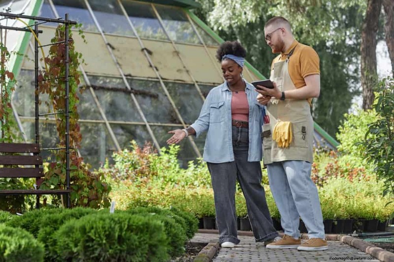 Spring Garden Prep: Essential Tasks for March | [Your Brand]