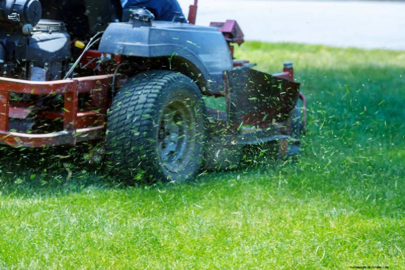 Spartan Mower Starting Guide: Easy Steps & Safety Tips