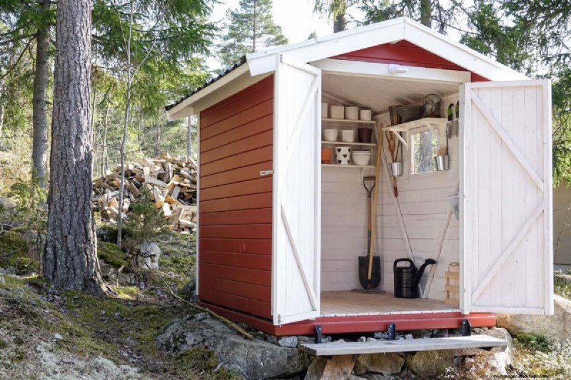 Winterize Your Garden Tools: Cleaning & Storage Guide