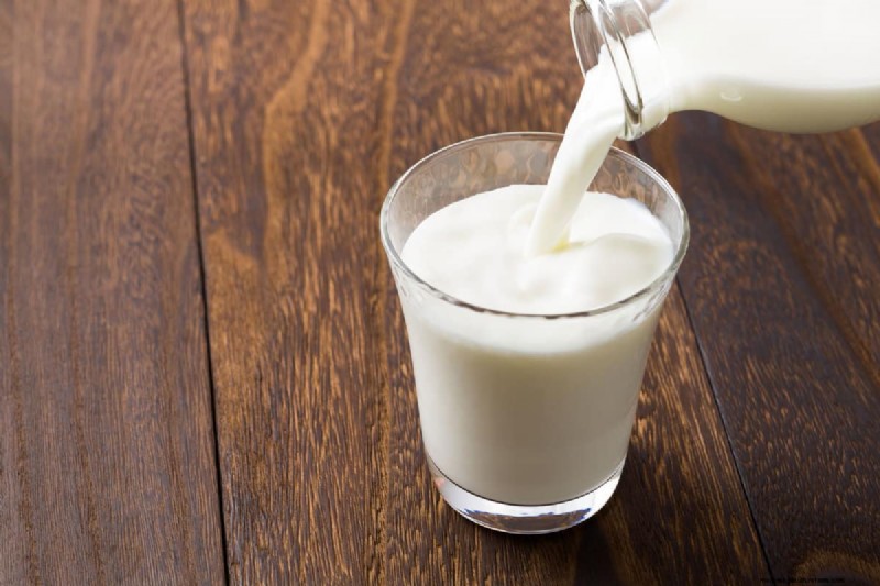 Milk as Fertilizer: Benefits & Drawbacks for Garden Soil