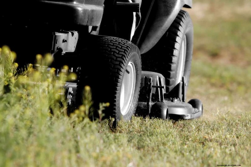 Spartan vs. Bad Boy Mowers: A Comprehensive Comparison