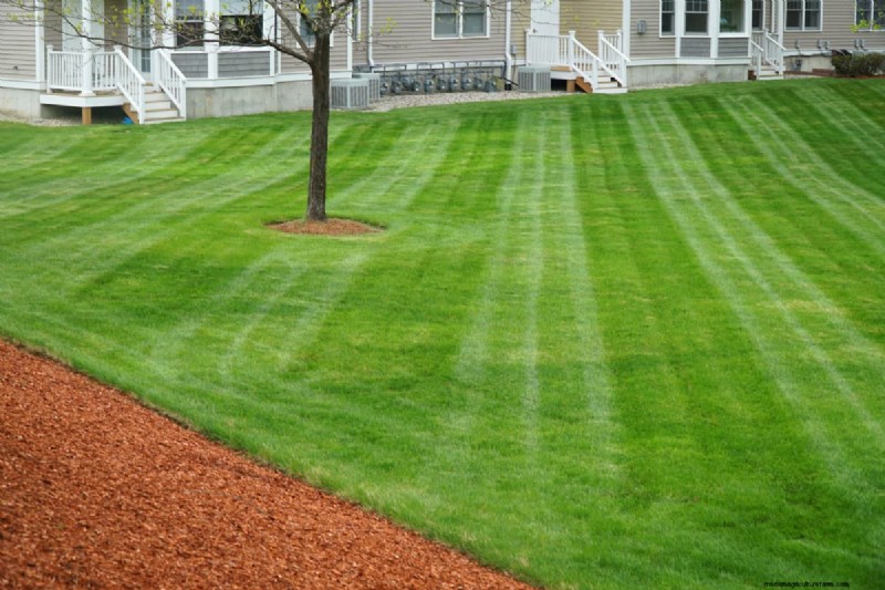 Spartan Mowers on Hills: Performance & GT Trac Technology