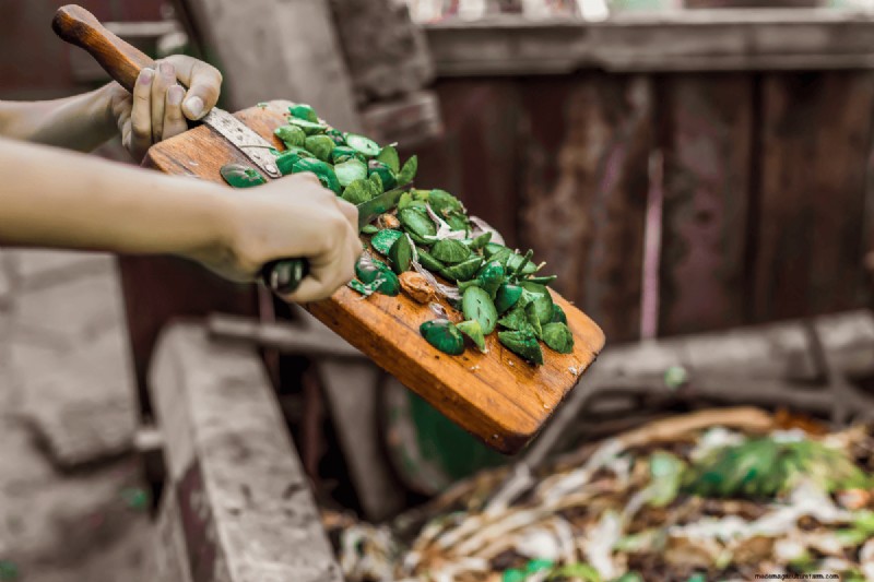 Composting Benefits: 25 Reasons to Start Today | Soil Health & Garden Tips