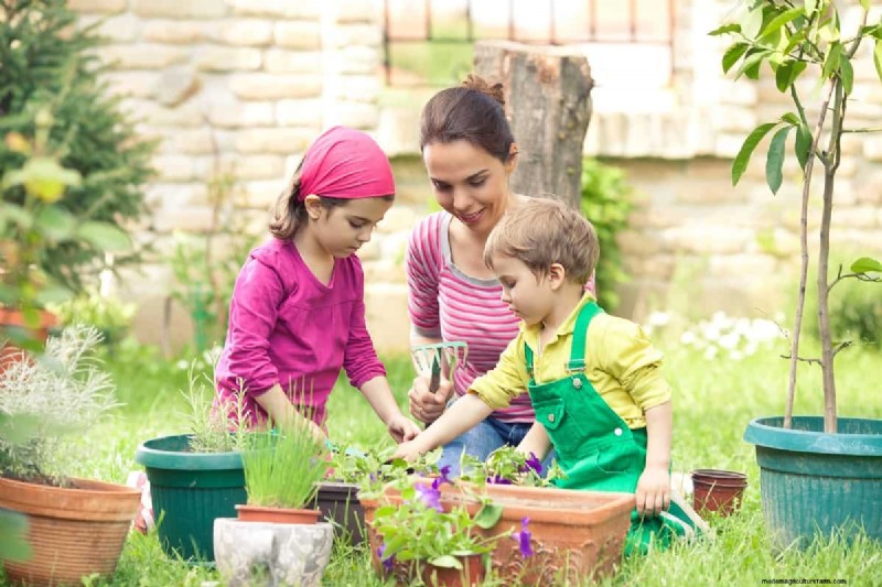 15 Fun Ways to Inspire a Lifelong Love of Gardening in Kids