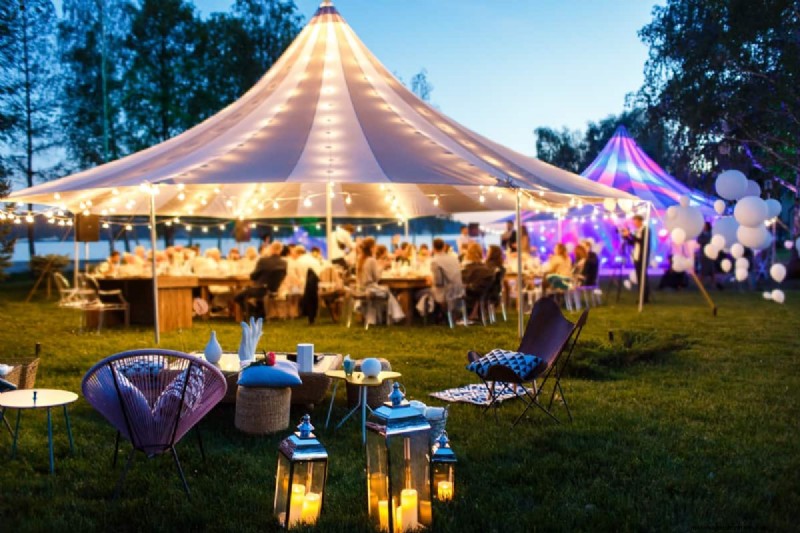 Plan a Stunning Garden Party: 25 Expert Tips for Outdoor Celebrations