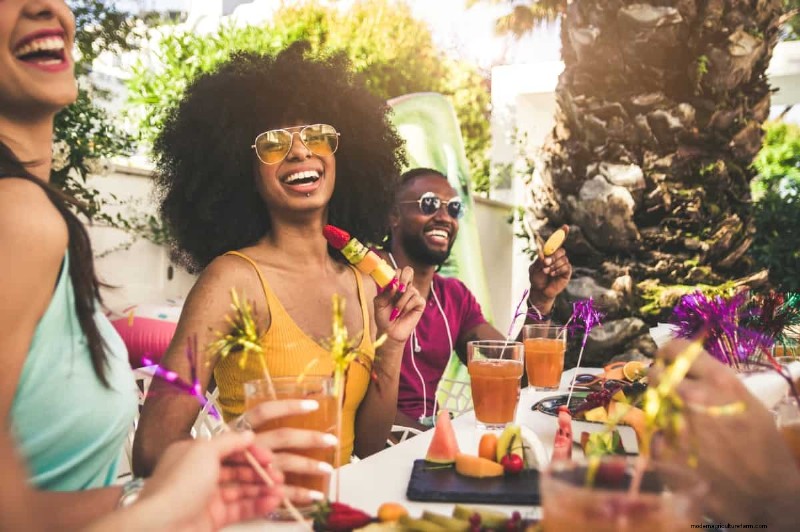 Plan a Stunning Garden Party: 25 Expert Tips for Outdoor Celebrations