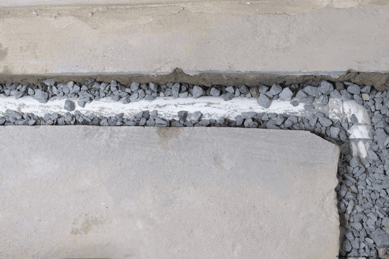 Eliminate Yard Pooling Water: Causes & Solutions