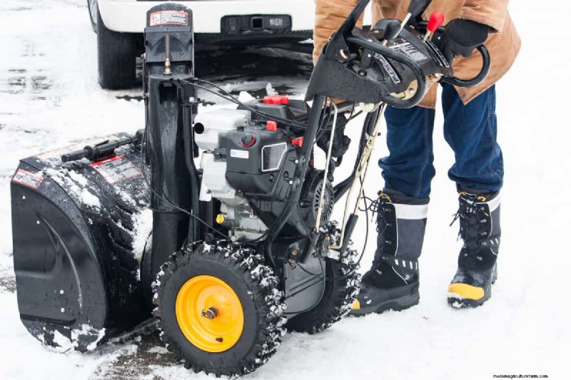 Snow Blower Attachment Guide: Mounting to Your Lawn Tractor
