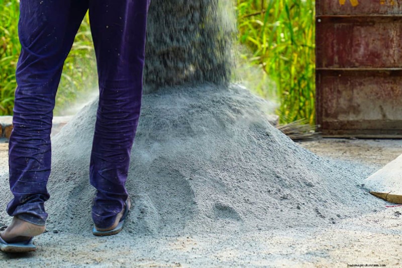 Paver Base vs. Gravel vs. Crushed Stone: Choosing the Right Hardscape Material