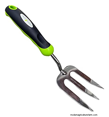 Spading Fork vs. Digging Fork: Choosing the Right Tool for Your Garden