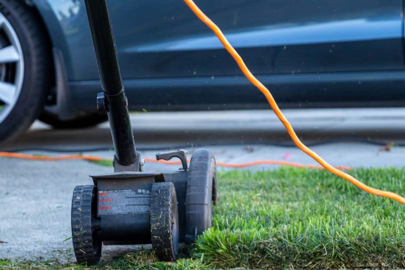 Craftsman Edger Guide: Step-by-Step Instructions & Tips