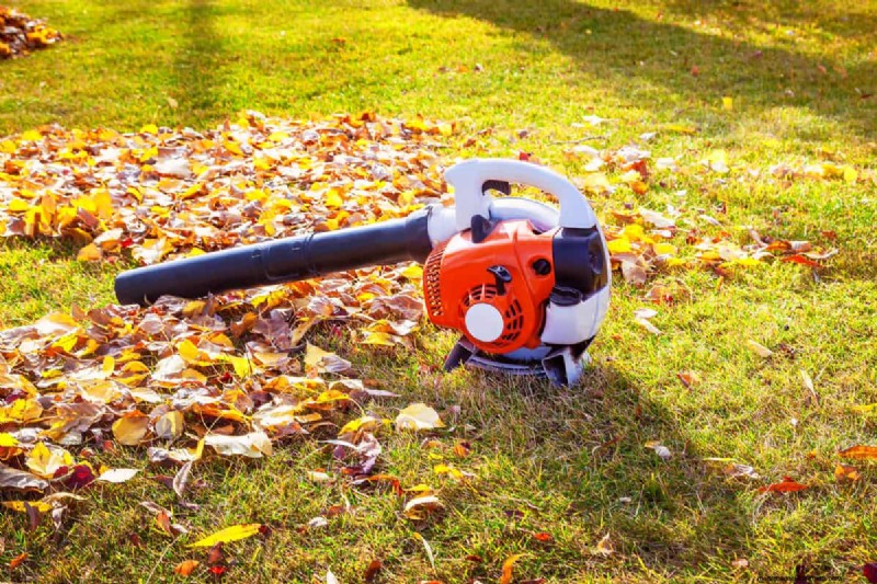 Husqvarna Leaf Blower Starting Guide: A Step-by-Step Manual