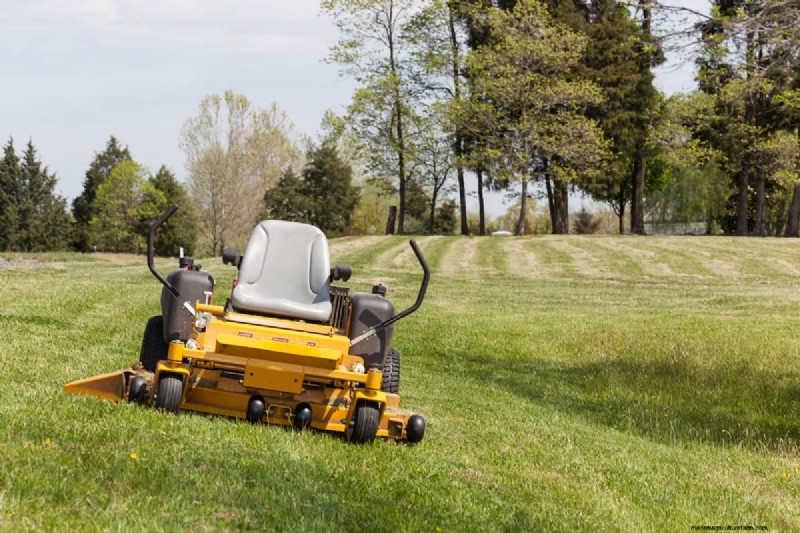 Troubleshooting Zero-Turn Mower Issues: Why One Side Isn t Working