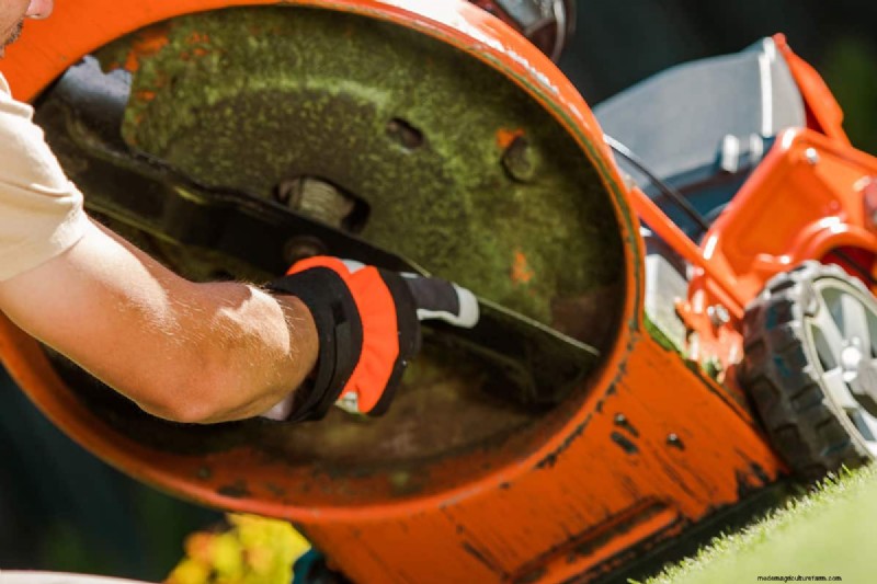 Troubleshooting Zero-Turn Mower Issues: Why One Side Isn t Working