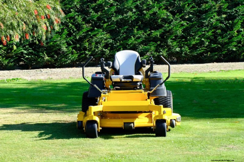 Troubleshooting Zero-Turn Mower Issues: Why One Side Isn t Working