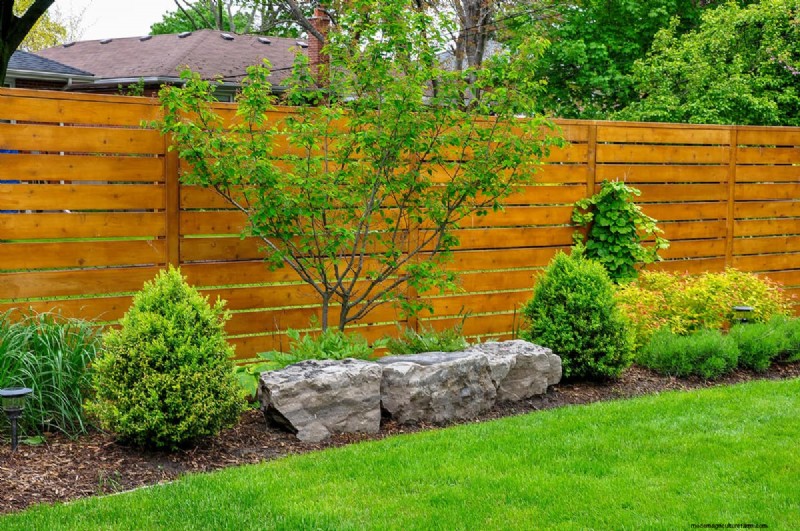 DIY Freestanding Privacy Screen: A Step-by-Step Guide