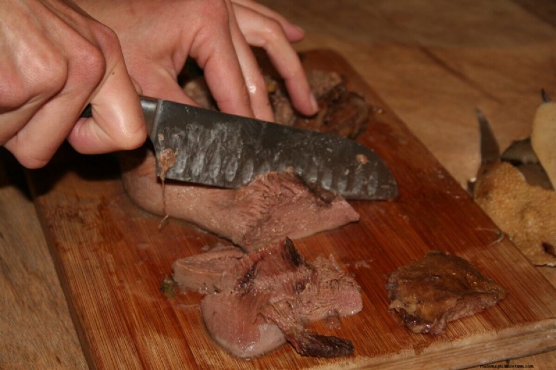 Beef Tongue: A Comprehensive Guide to Preparation & Cooking