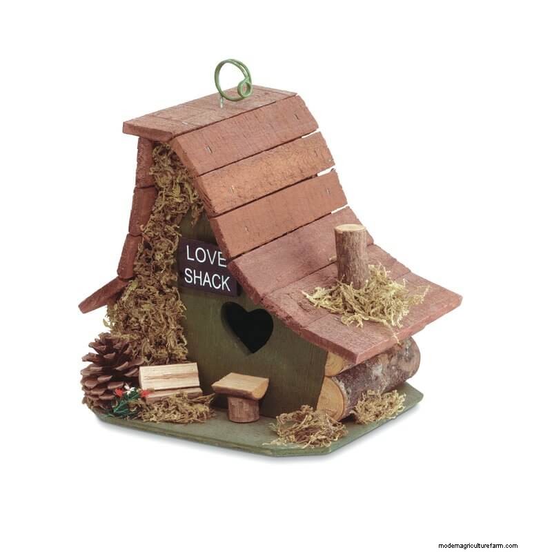 Best Birdhouses: Attract Feathered Friends to Your Garden