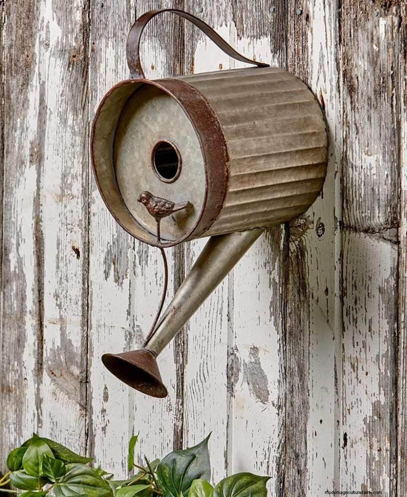 Best Birdhouses: Attract Feathered Friends to Your Garden