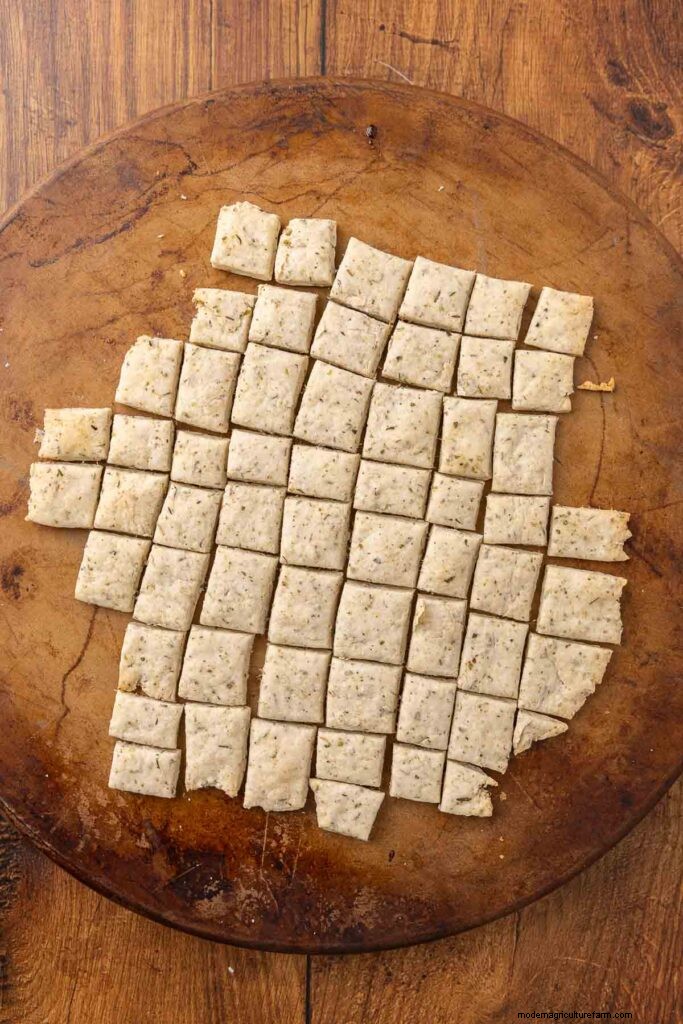 Crispy Homemade Italian Crackers Recipe - Authentic Flavor