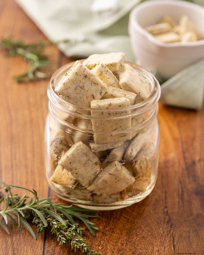 Crispy Homemade Italian Crackers Recipe - Authentic Flavor