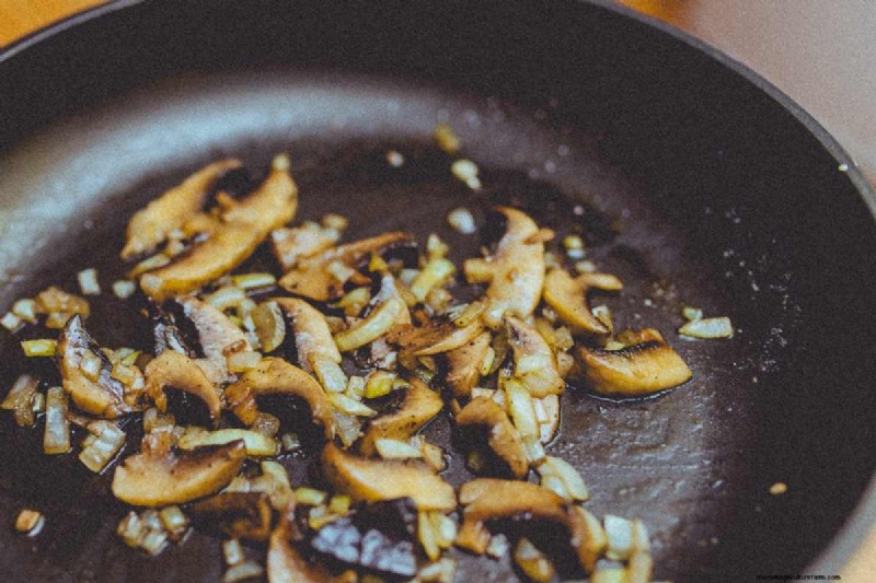 Expert Guide to Mushroom Grow Kits & DIY Tips for Fresh, Sustainable Harvest