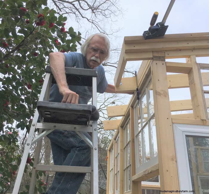 DIY Guide: Build an Affordable Hobby Greenhouse from Recycled Windows