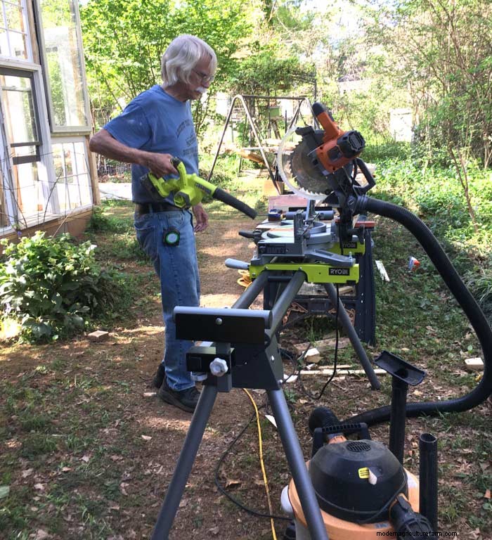 DIY Guide: Build an Affordable Hobby Greenhouse from Recycled Windows