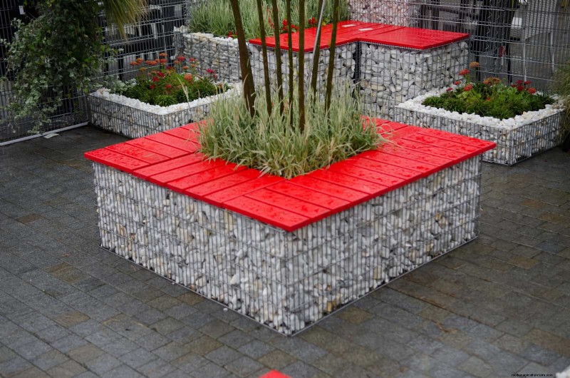 15 Proven Garden Bed Edging Ideas to Keep Your Landscape Neat