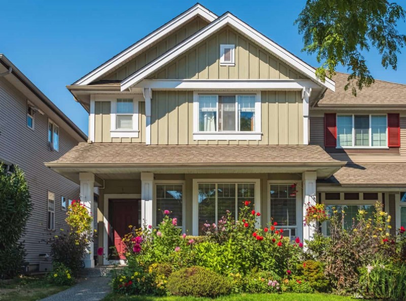 Will an Overgrown Yard Lead to Fines? Understanding Weed Ordinances and How to Stay Compliant