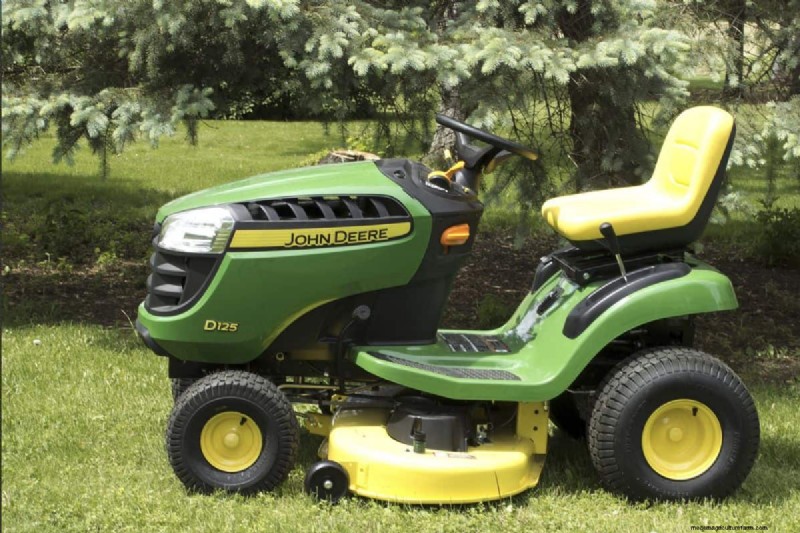 Why John Deere Lawn Tractors Blow Fuses & How to Fix Them