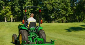 Guia de Equipamentos de Manutenção de Campos de Golfe 